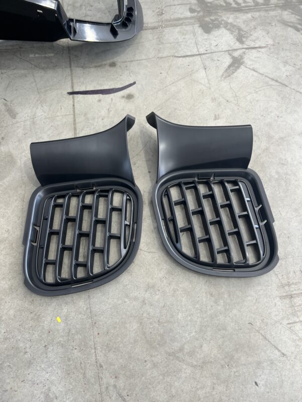 Challenger Hellcat Style Front Bumper fits rt,sxt,scat,etc *WE DO NOT OFFER SHIPPING FOR BUMPERS/HOODS; LOCAL PICKUP ONLY* - Image 10