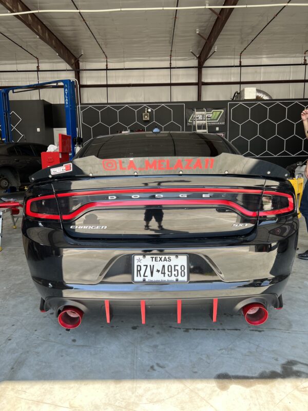 charger 2015 + FITS BUMPER WITHOUT VENTS older rt/se/sxt/ralleye ROUND tip conversion diffuser - Image 5