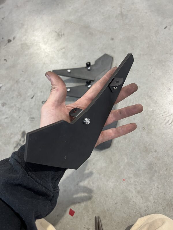 Challenger PEP11 small fin rear diffuser - Image 7