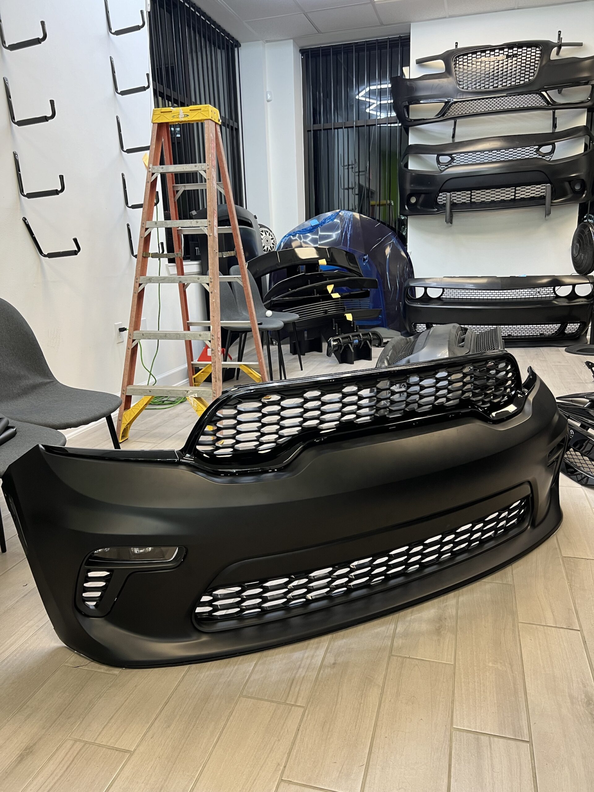 Durango SRT hellcat style bumper front *WE DO NOT OFFER SHIPPING FOR BUMPERS/HOODS; LOCAL PICKUP ONLY*