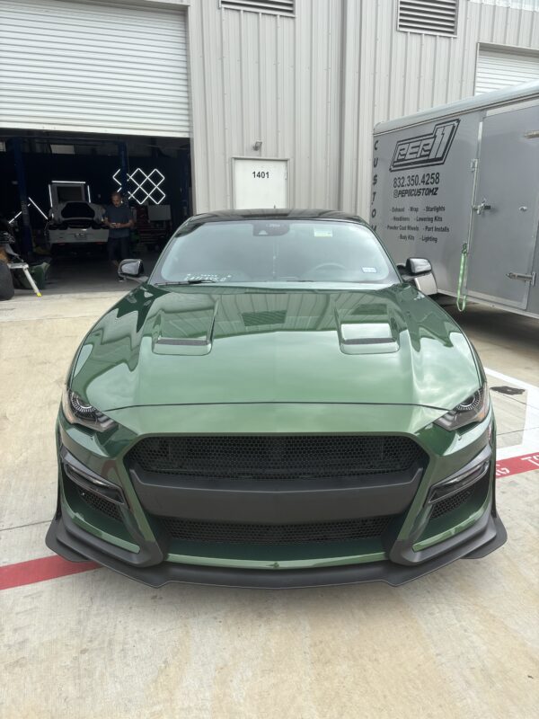 Mustang GT500 Front Bumper **2018-2023 *WE DO NOT OFFER SHIPPING FOR BUMPERS/HOODS; LOCAL PICKUP ONLY* - Image 5