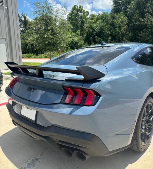 Mustang Dark Horse Style Spoiler 2024+ Gloss Black