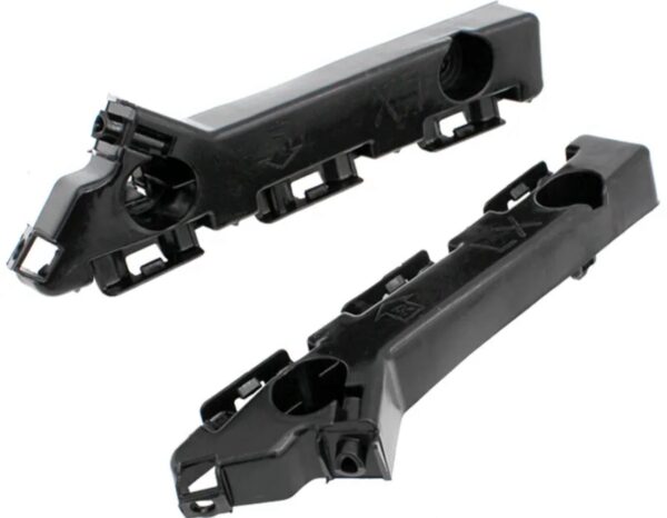 Chrysler C300 fender/bumper brackets