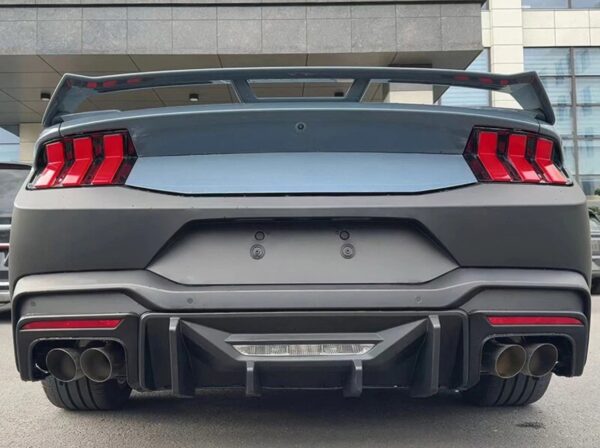 2024-2025 Mustang Rear gloss diffuser